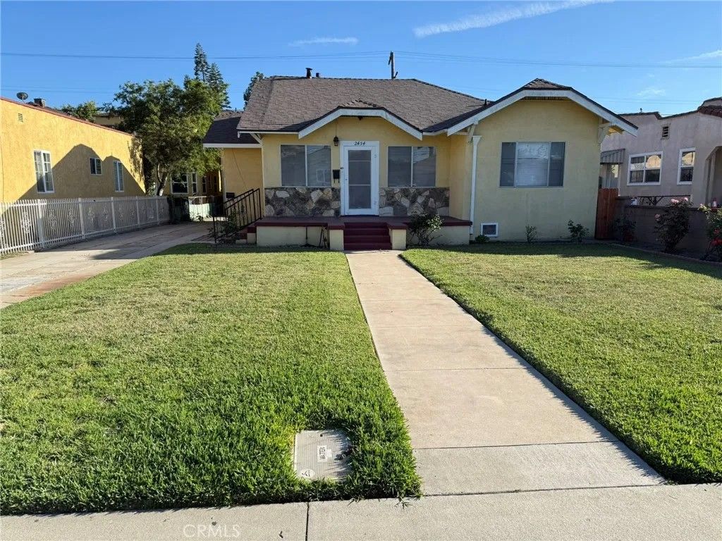 Photo of 2454 California St, Huntington Park, CA 90255 (MLS # PW26078079)