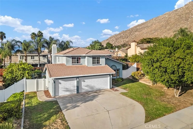 22760 Main Street