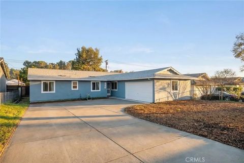 Photo of 446 E Grove St, Pomona, CA 91767 (MLS # CV26025340)