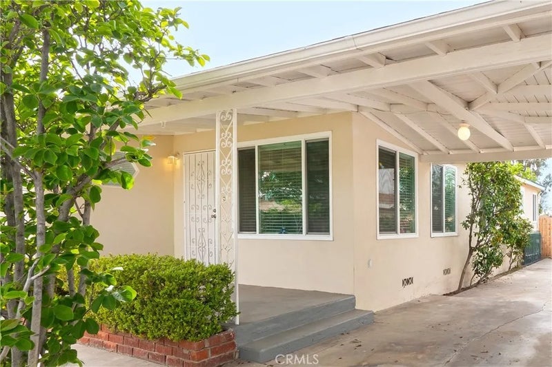 7579 Emerald Street