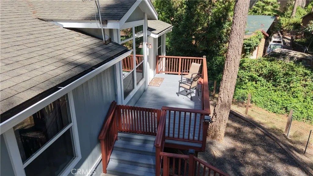 14844 Crescent Drive