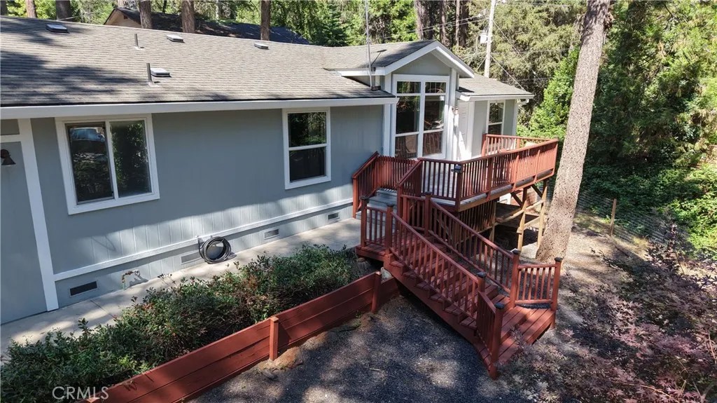 14844 Crescent Drive