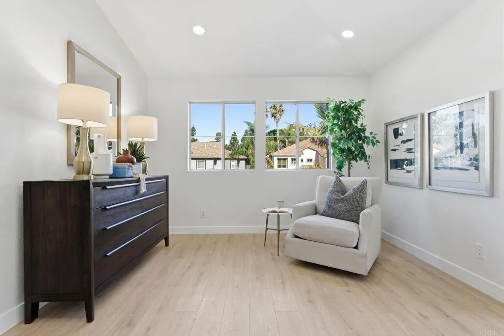 4615 Da Vinci Street