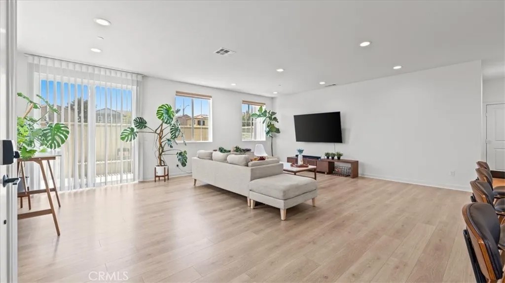 3930 S Oasis Paseo 237