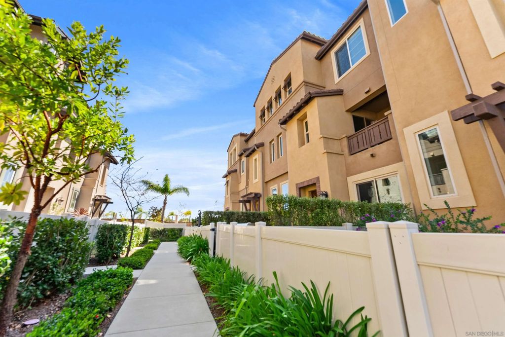 Photo of 1291 Via Lucero, Oceanside, CA 92056 (MLS # 260009751)