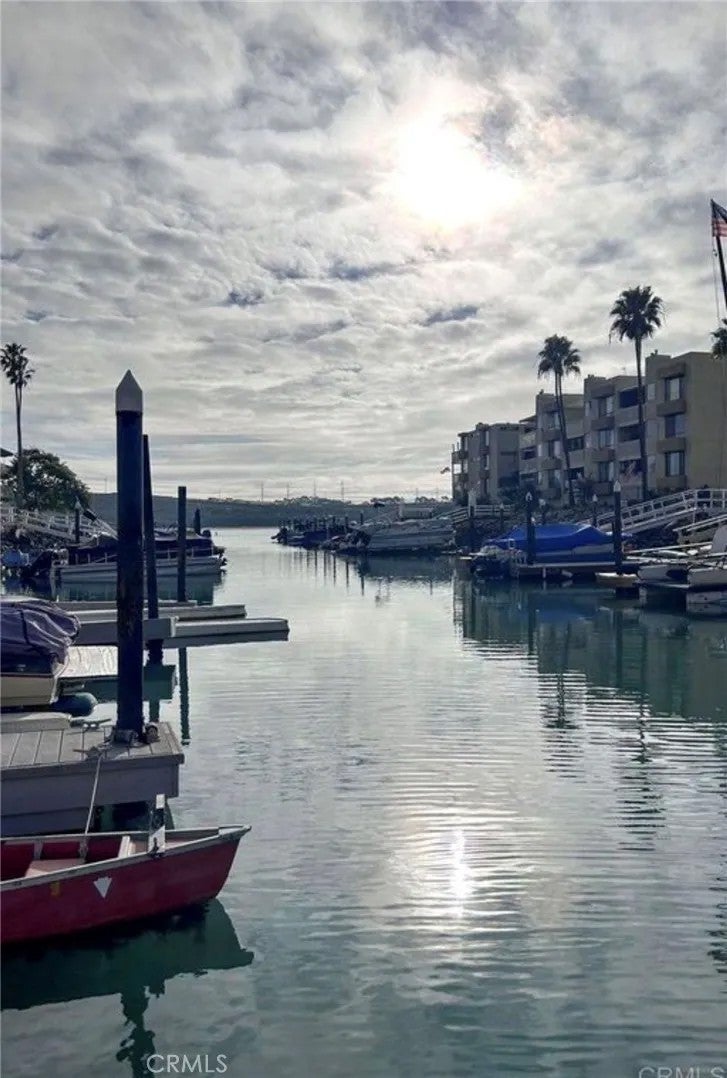 4705 Marina 4