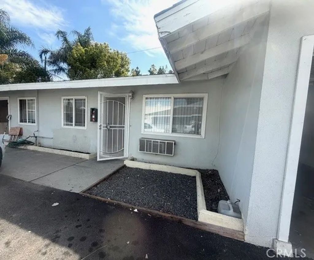 Photo of 10553 Poplar Street, Loma Linda, CA 92354 (MLS # WS26001708)