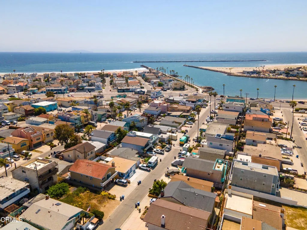 316 Santa Monica