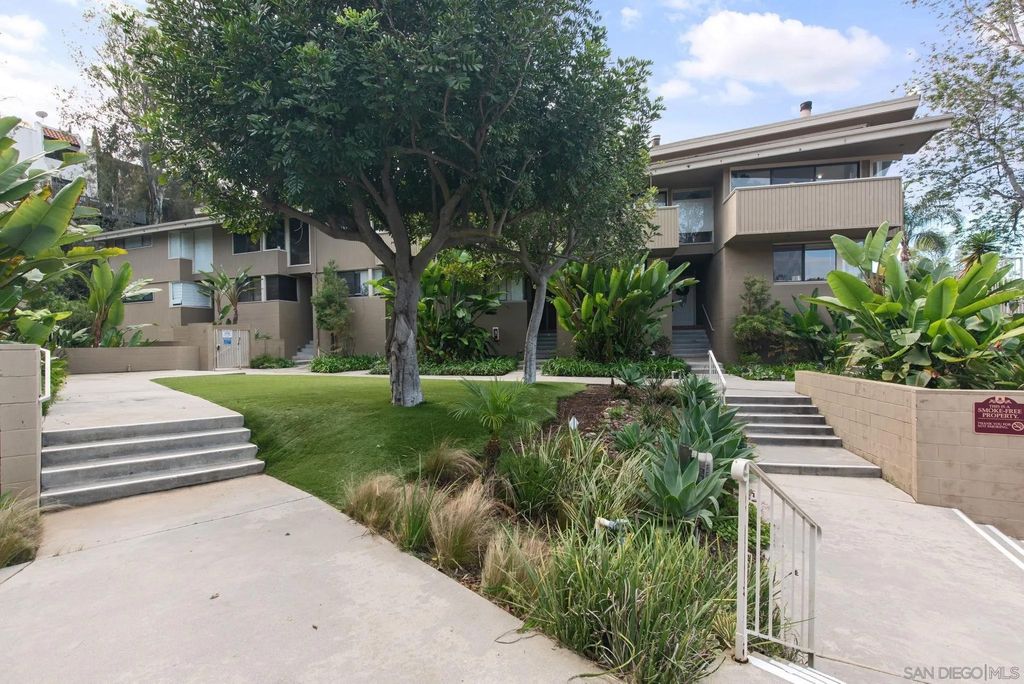 Photo of 7546 Gibraltar St, Carlsbad, CA 92009 (MLS # 2600824)