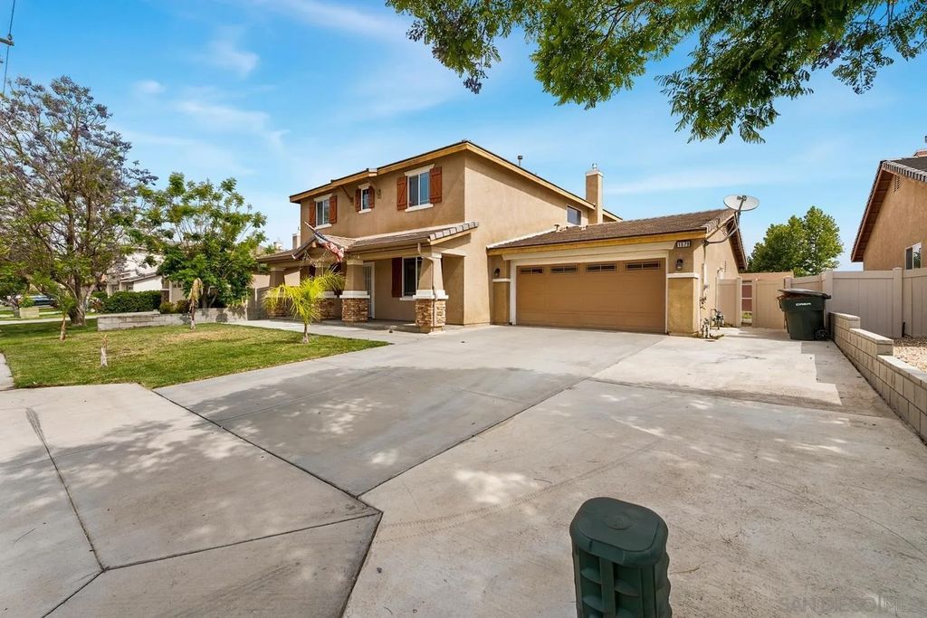 Photo of 1579 Washington Ave, San Jacinto, CA 92583 (MLS # 250040970)