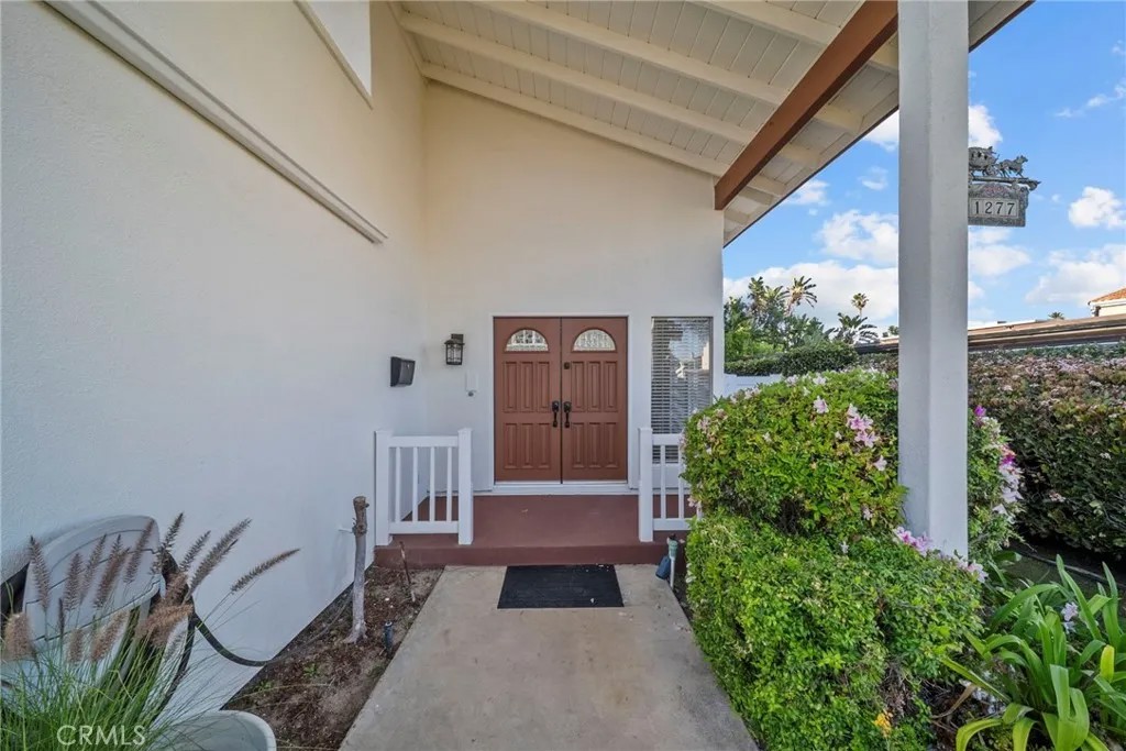 1277 Devon
