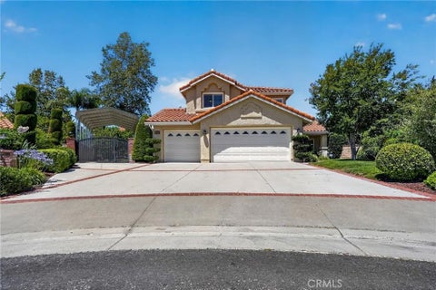 Photo of 25063 Hollyhock Court, Stevenson Ranch, CA 91381 (MLS # SR26150860)