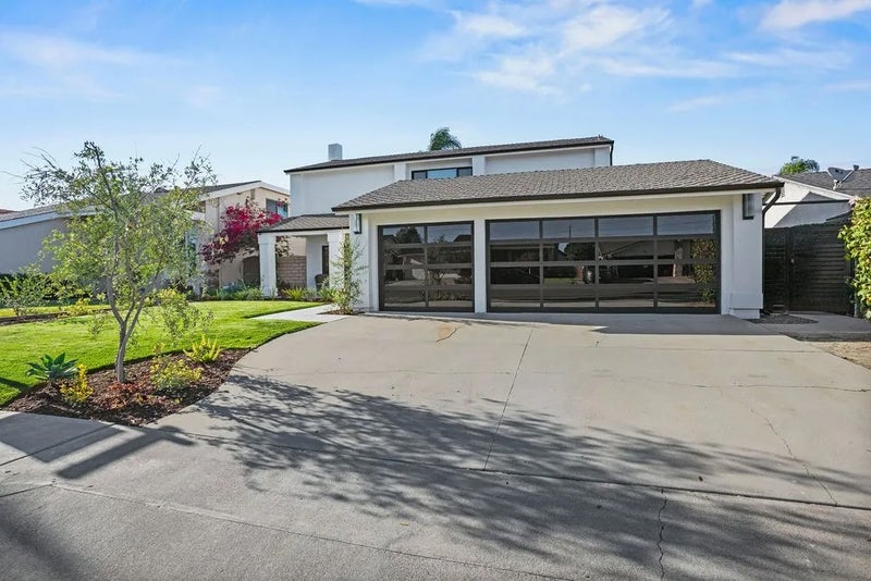 8711 Larkport Drive