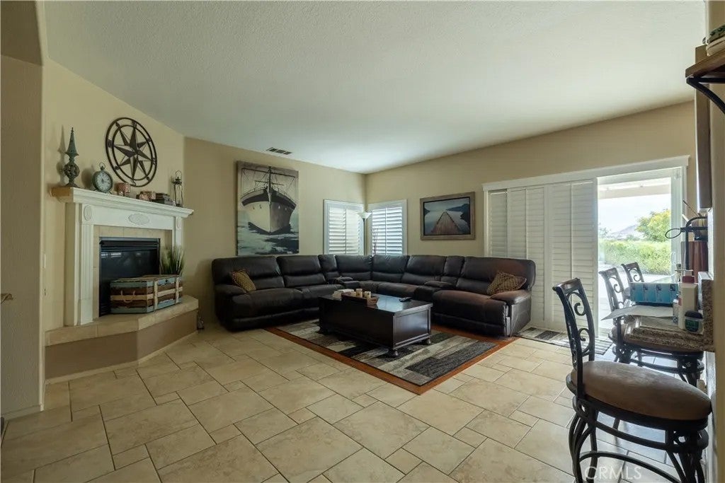 2343 Willowbrook Lane