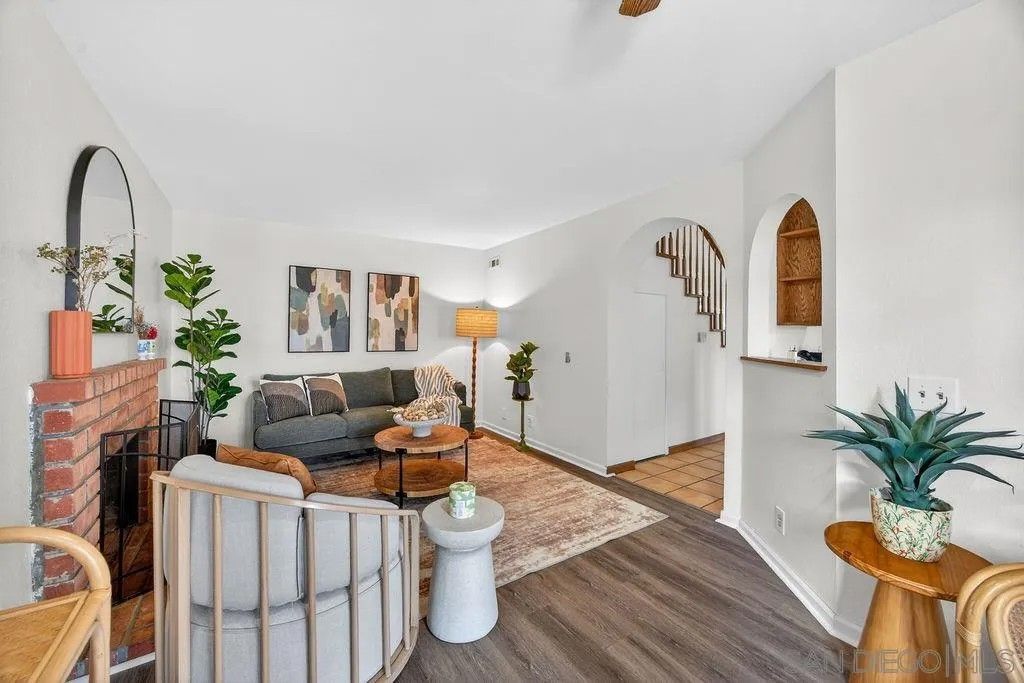 Photo of 31218 Comotilo Ct, Temecula, CA 92592 (MLS # 260003980)