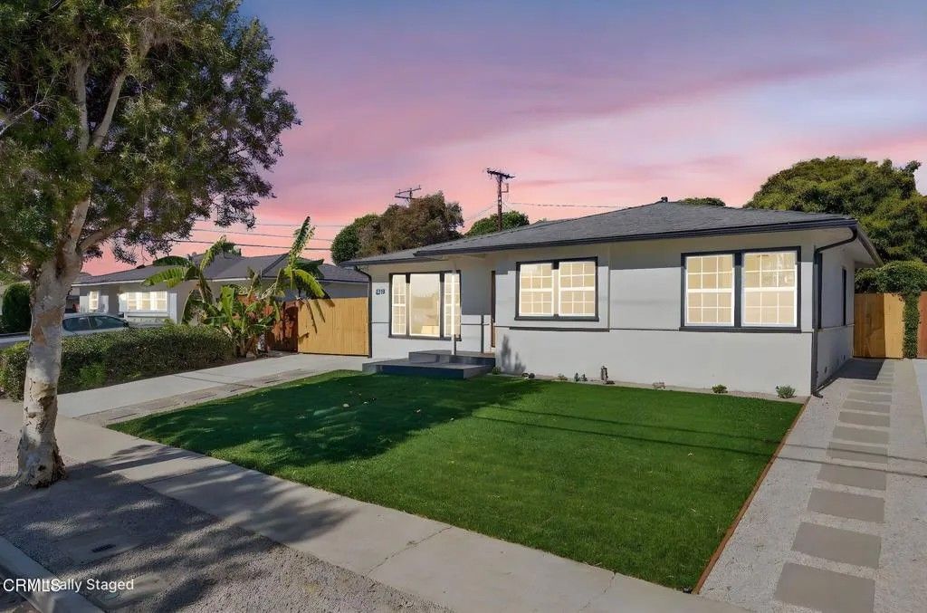 Photo of 2679 Preble Avenue, Ventura, CA 93003 (MLS # V1-34483)