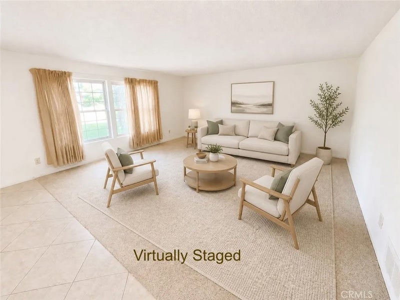 139 E Cypress