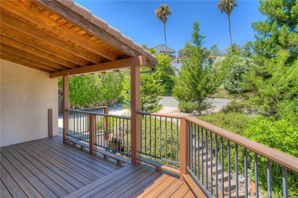 5388 High Rocks Court