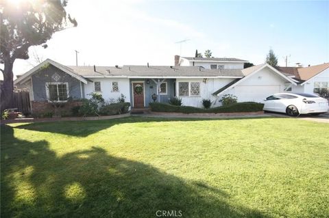 Photo of 10092 Roselee Drive, Garden Grove, CA 92840 (MLS # IG26012606)