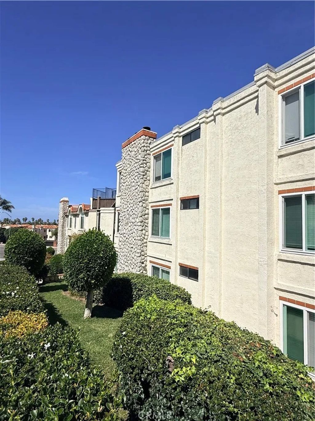 Photo of 4494 Mentone St #19, San Diego, CA 92107 (MLS # SW26043277)