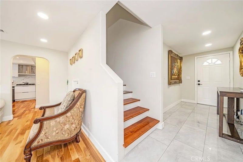 774 Stephens Ave