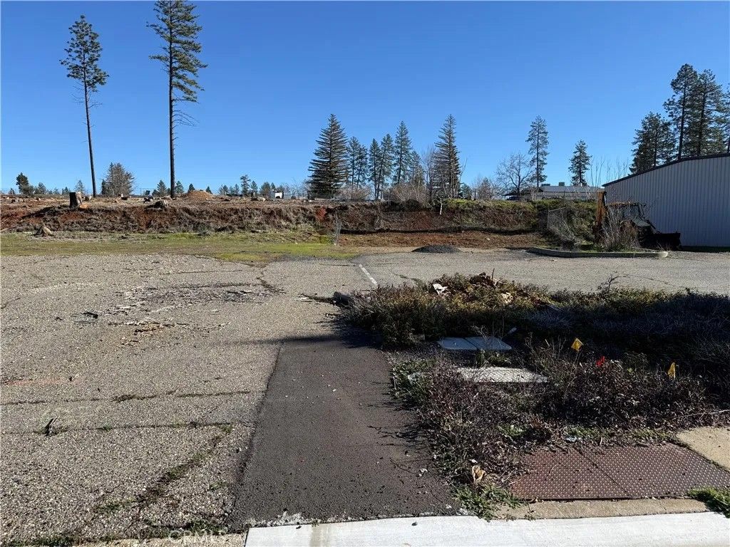 Photo of 6172 Center, Paradise, CA 95969 (MLS # PA26004304)