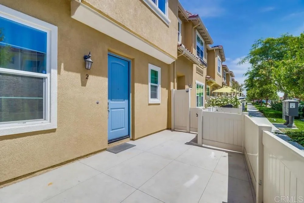 1560 Santa Carolina Rd 2