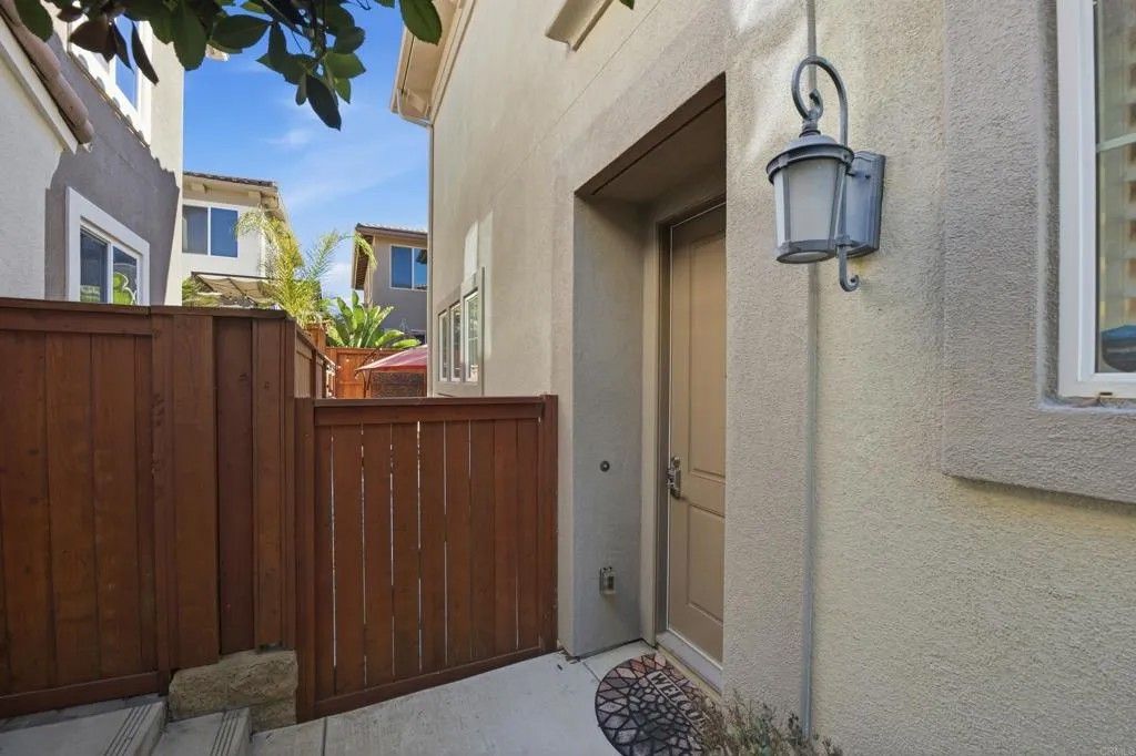 Photo of 2284 Durango Way #200, San Marcos, CA 92078 (MLS # NDP2600917)