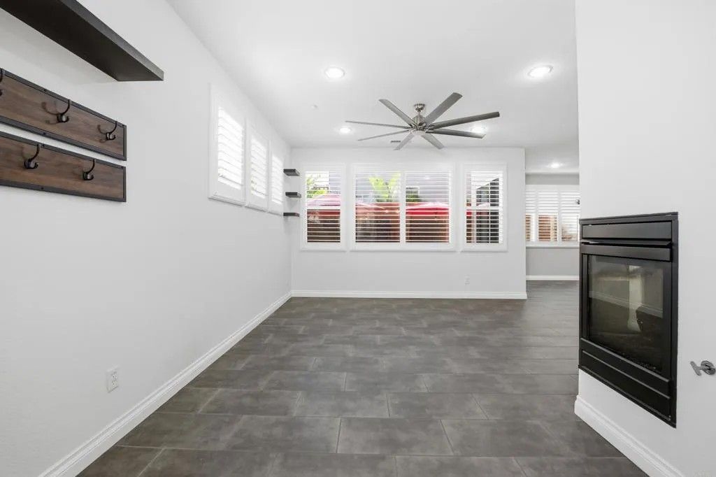 Photo of 2284 Durango Way #200, San Marcos, CA 92078 (MLS # NDP2600917)