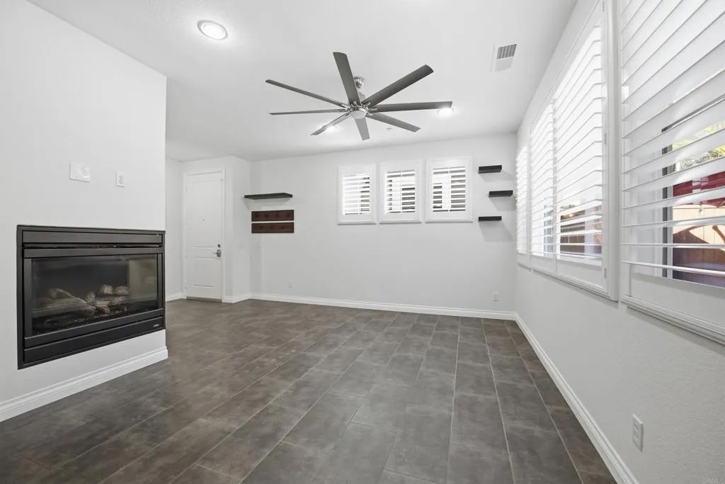 2284 Durango Way 200