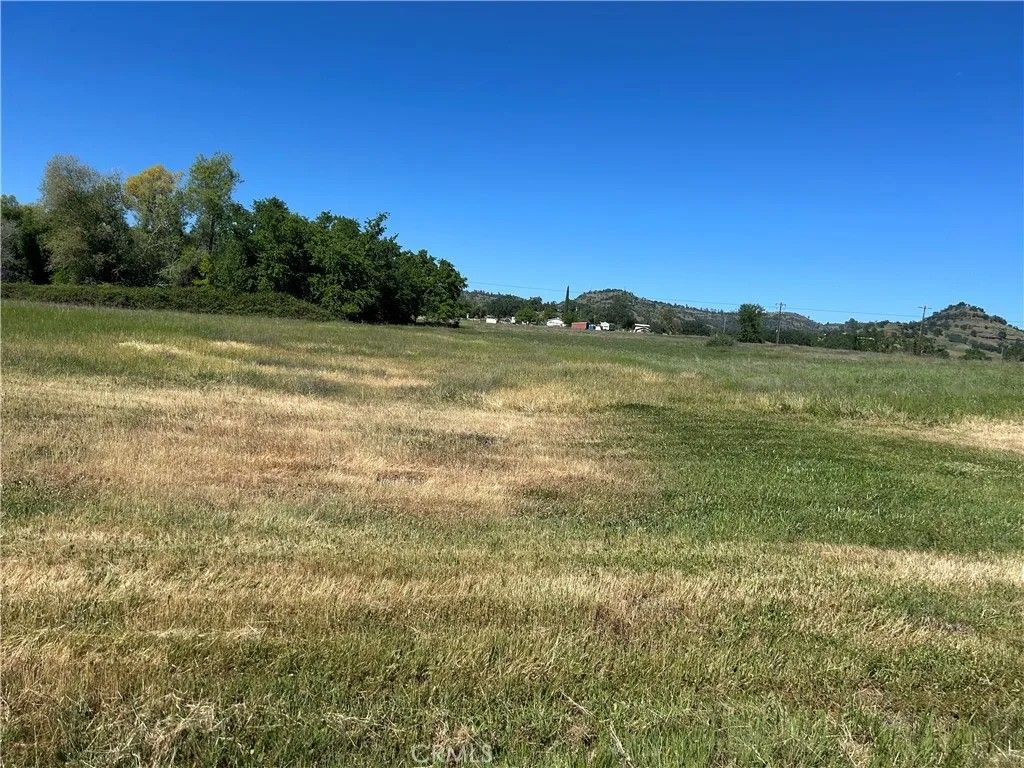 Photo of 0 Steamboat Rock, Oroville, CA 95965 (MLS # SN26063556)