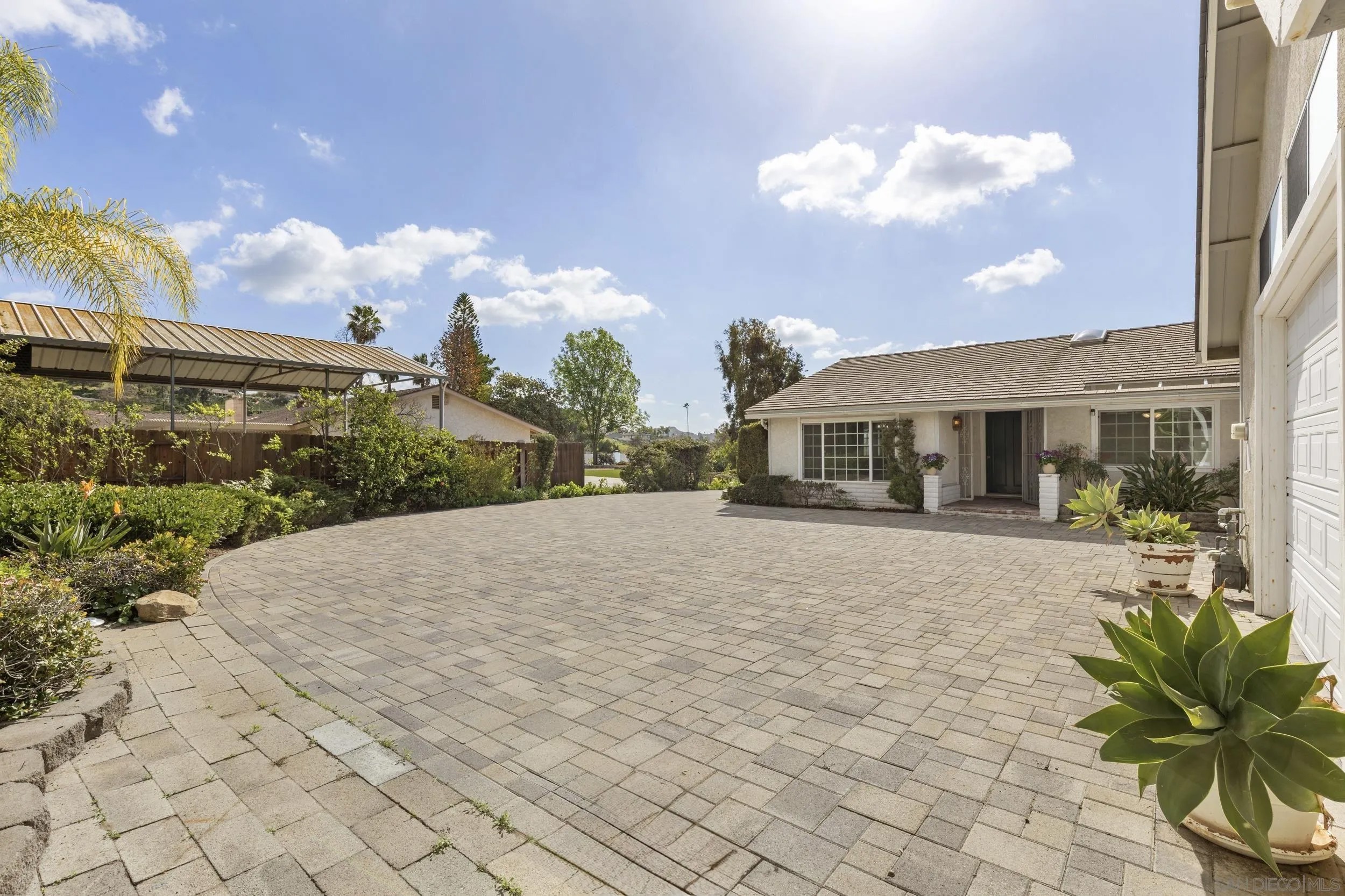 481 Stable Ridge St.