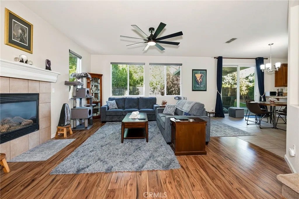 634 Salomon Dr