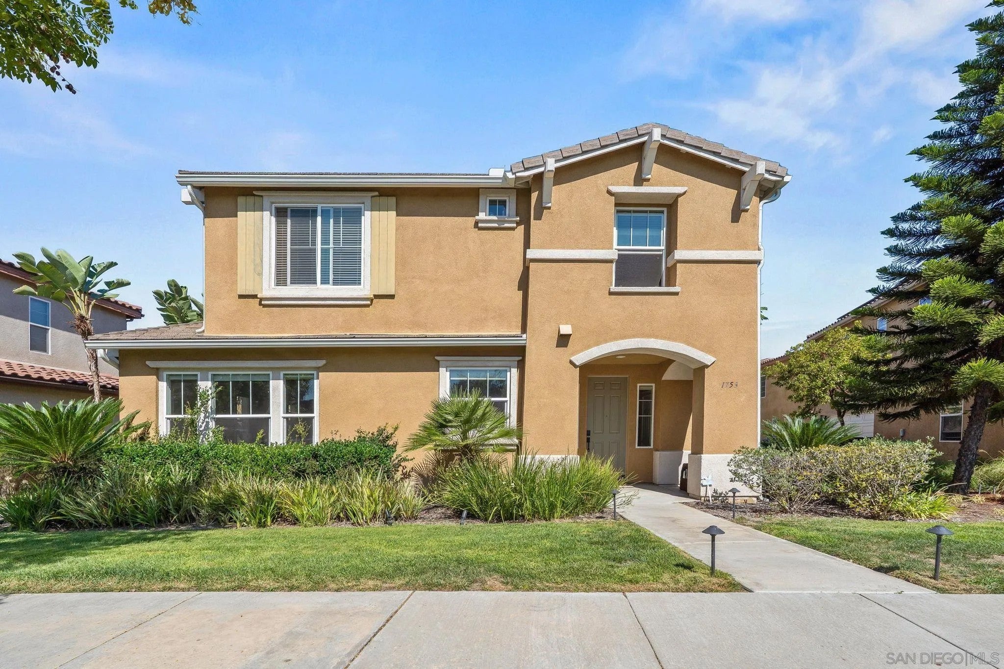 1753 Reichert Way
