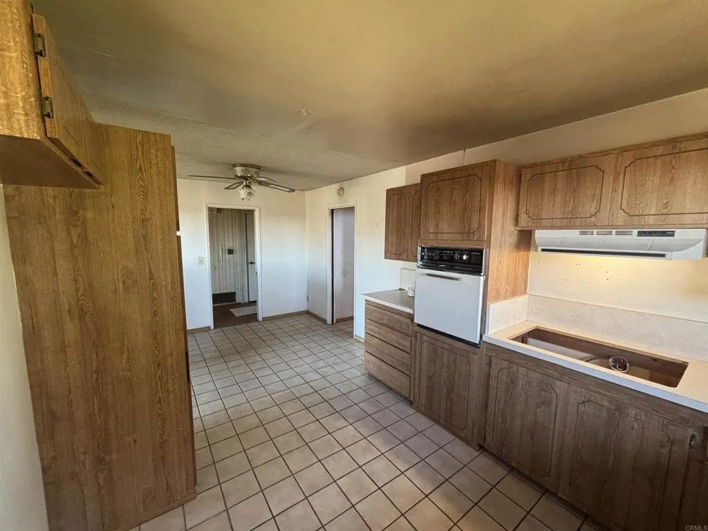 10050 Cristobal Drive