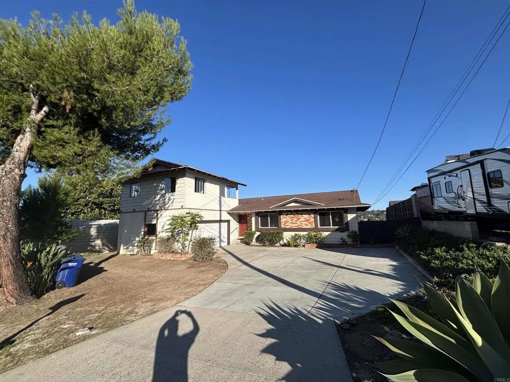 10050 Cristobal Drive