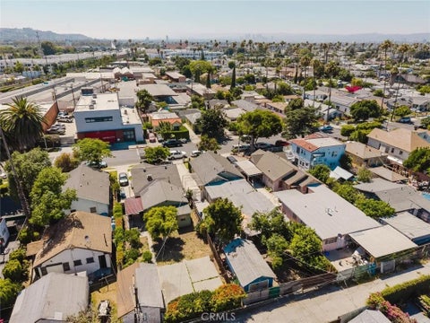 Tiny photo for 3650 7th Avenue, Los Angeles, CA 90018 (MLS # PW26128989)