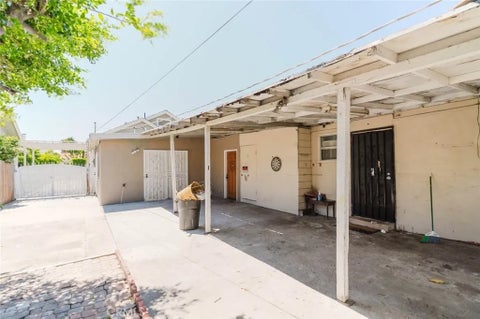 Tiny photo for 3650 7th Avenue, Los Angeles, CA 90018 (MLS # PW26128989)