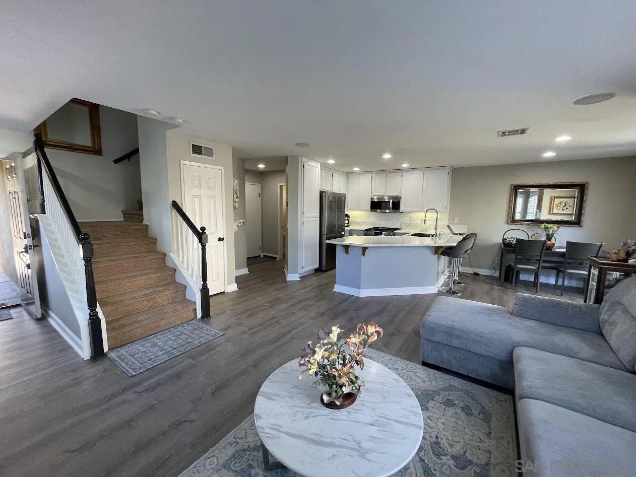 843 Caminito Las Olas