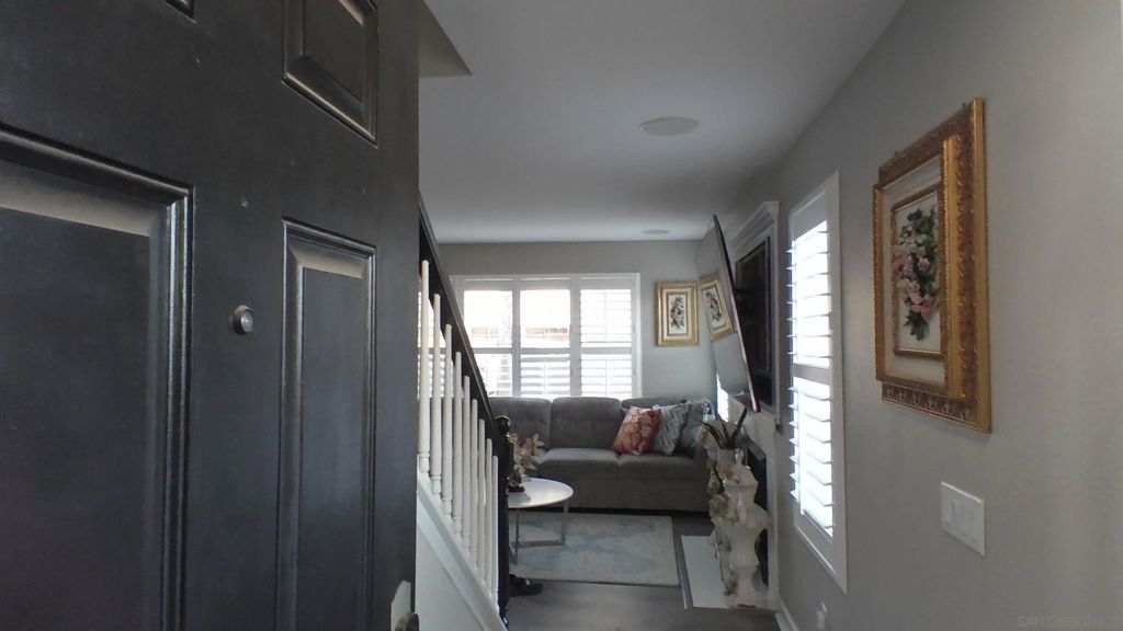 Photo of 843 Caminito Las Olas, Chula Vista, CA 91911 (MLS # 250045759)