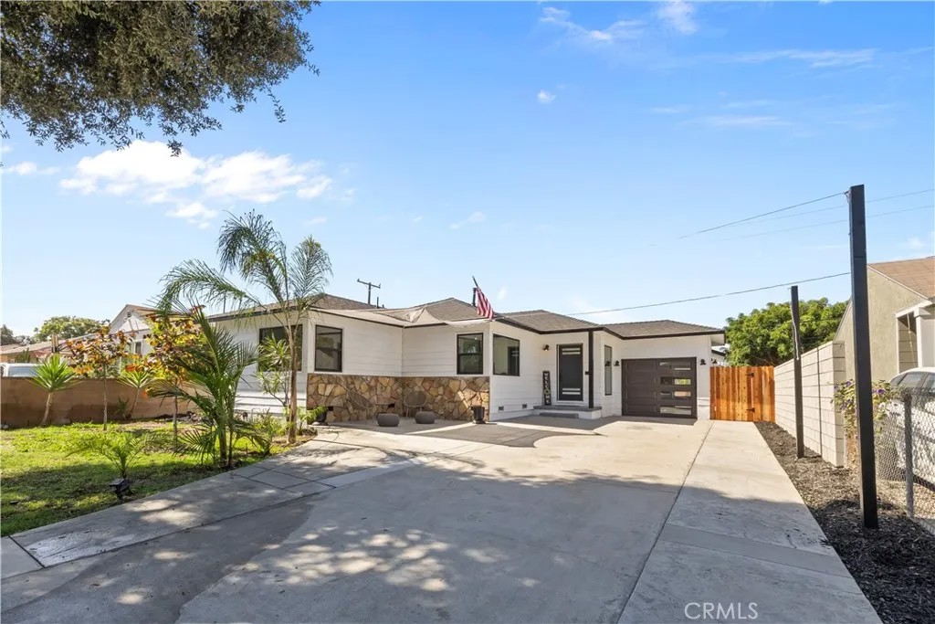 11412 Broaded St.