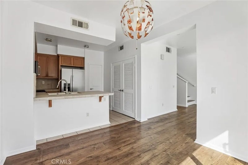 500 N Willowbrook K-8