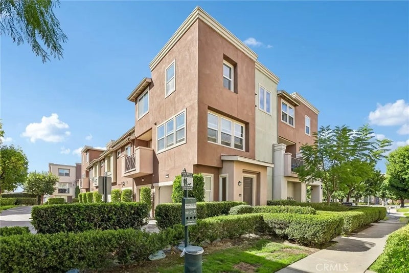 500 N Willowbrook K-8