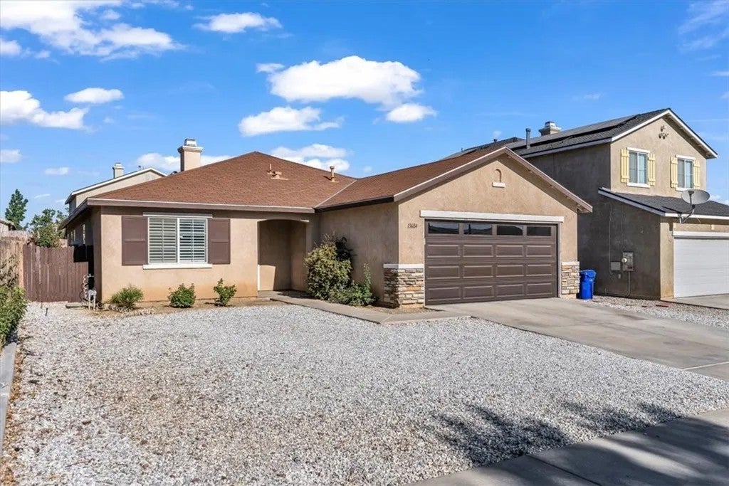 13684 Brynwood