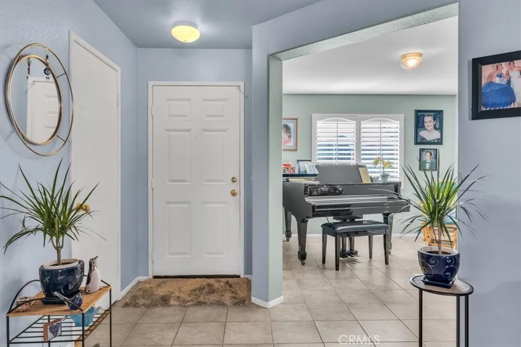 13684 Brynwood
