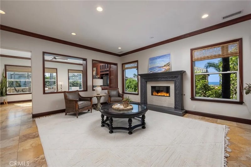 5612 OCEAN VISTA Drive