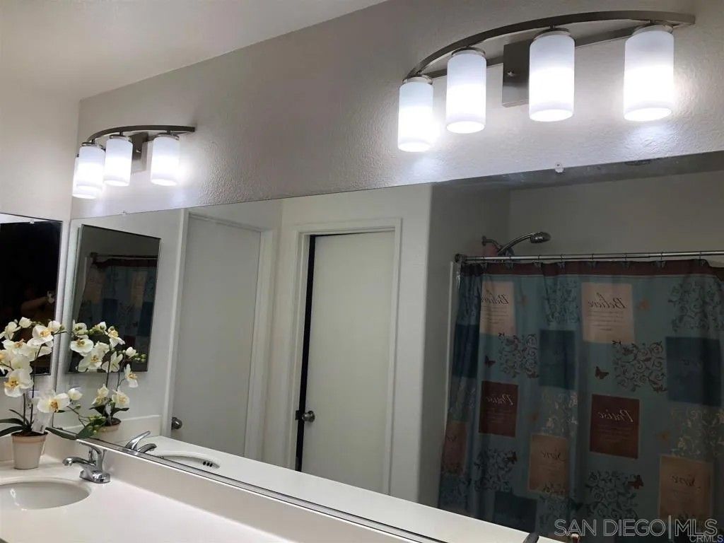 Photo of 1460 Levant Lane #4, Chula Vista, CA 91913 (MLS # 260005397)