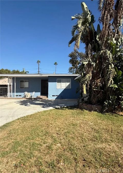 Photo of 9387 Kaiser Ave, Fontana, CA 92335 (MLS # PW25238184)