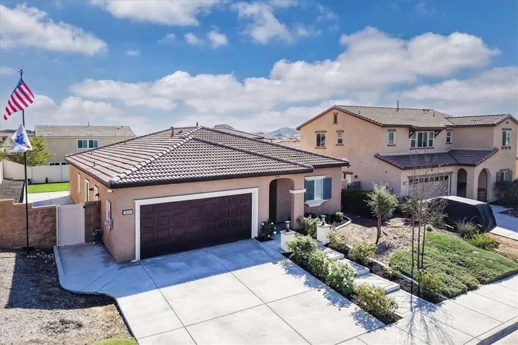 Photo of 30151 Meadow Oaks St, Menifee, CA 92585 (MLS # SW26049788)