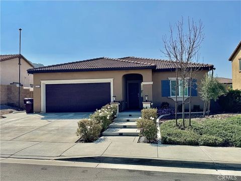 Photo of 30151 Meadow Oaks St, Menifee, CA 92585 (MLS # SW26049788)